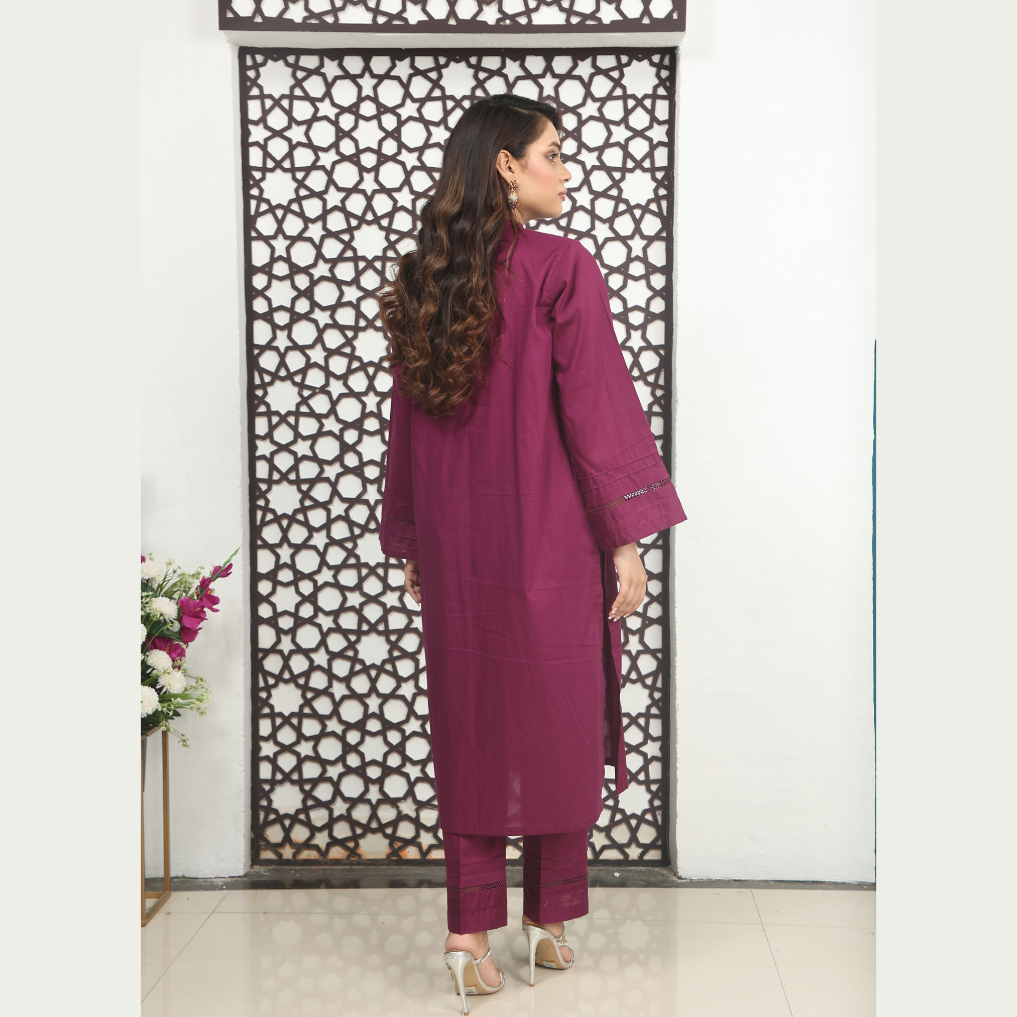 2PCS MAHROON EMBROIDED FABRIC LAWN SUIT