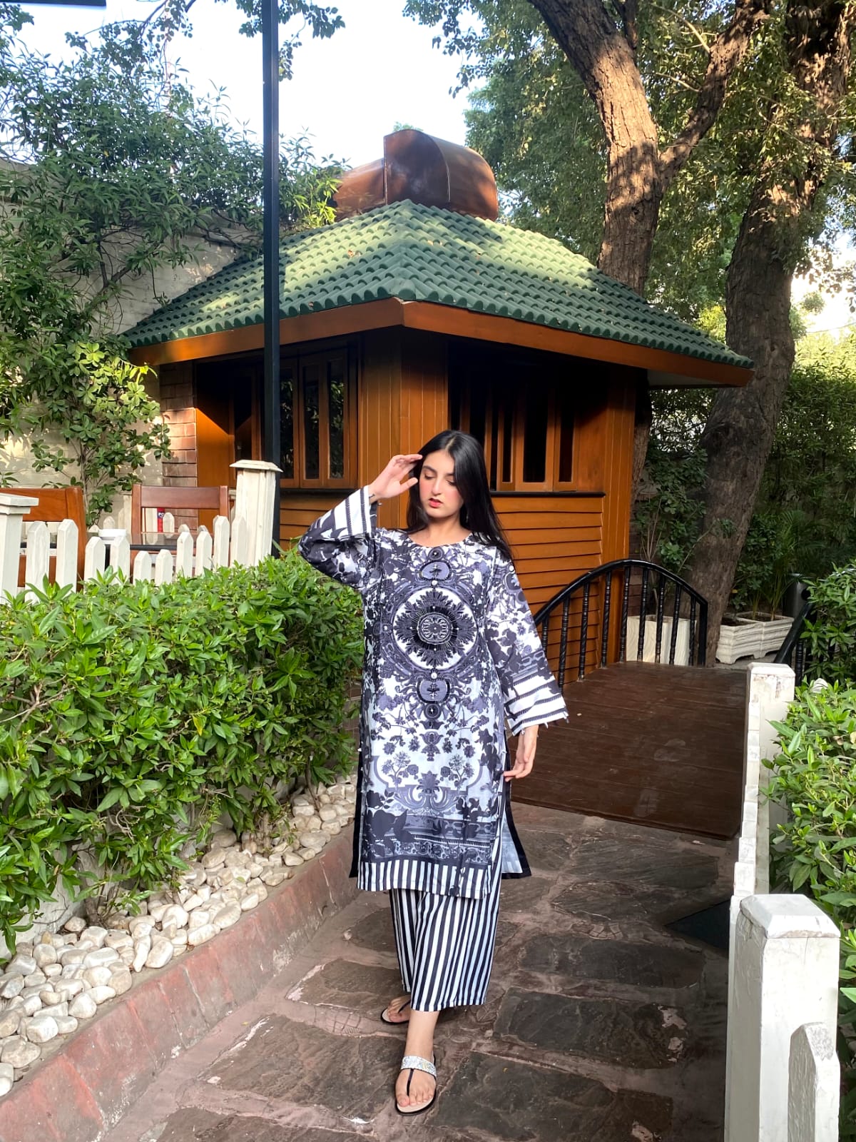 KHADER 2PC STITCHED SUIT-SKIN WHITE