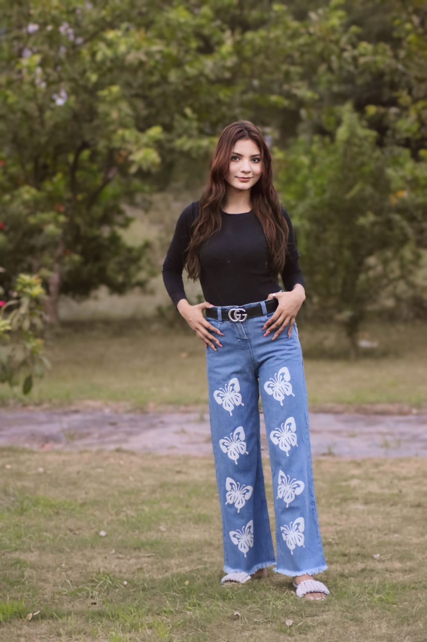 PRINTED JEANS PANT