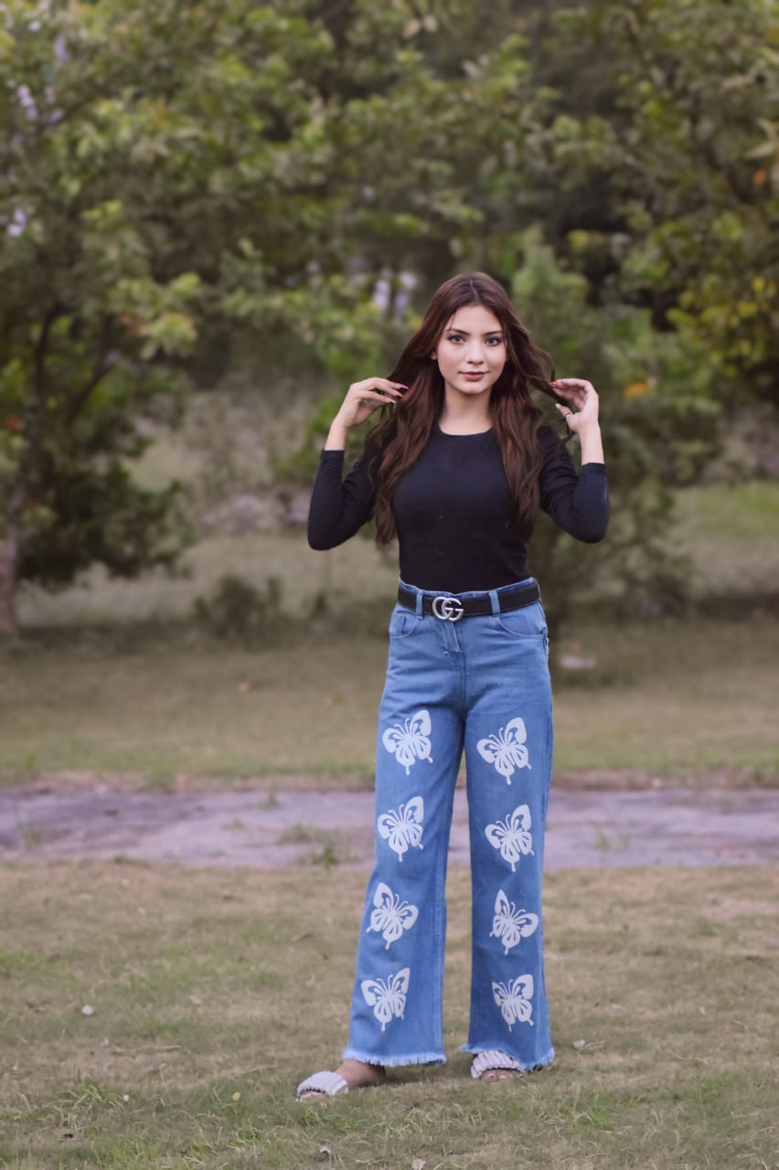 PRINTED JEANS PANT